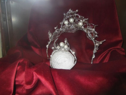 Wernisaż pasji florystycznych Marii Rudnickiej w Miejskiej Bibliotece Publicznej