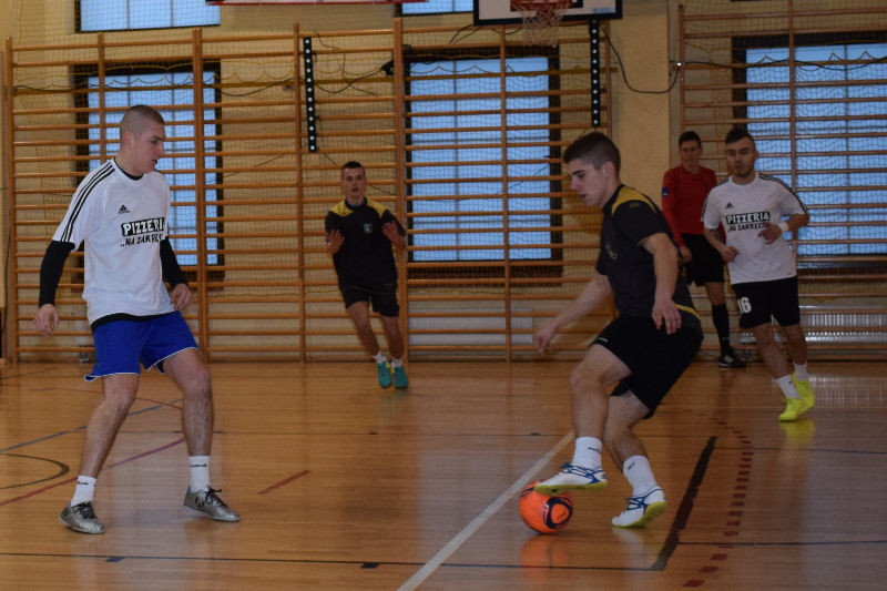 Fire Chełmno po raz 3 z rzędu Mistrzem V edycji Chełmińskiej Ligi Piłki Nożnej halowej ,,Grawitacja Liga' 2016/2017