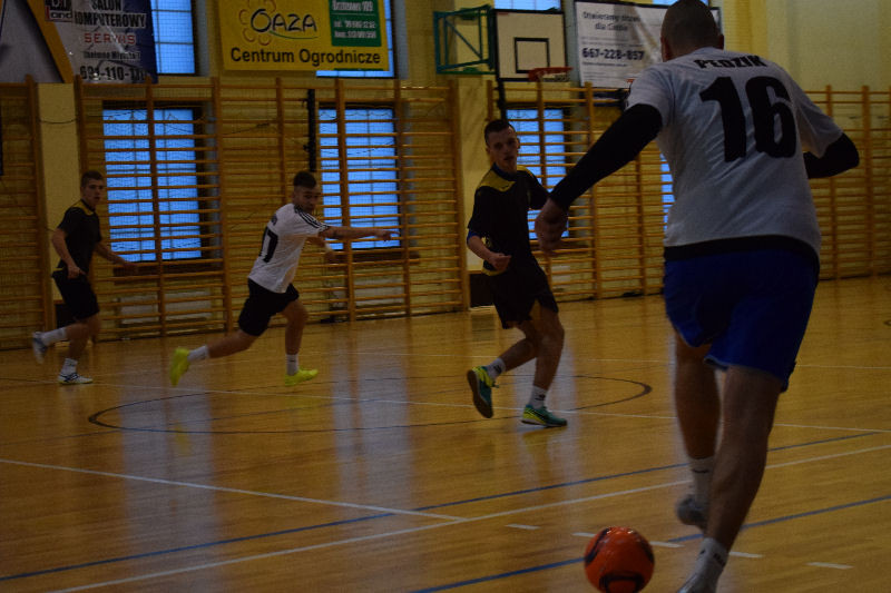 Fire Chełmno po raz 3 z rzędu Mistrzem V edycji Chełmińskiej Ligi Piłki Nożnej halowej ,,Grawitacja Liga' 2016/2017