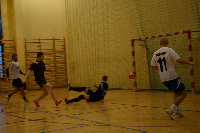 Fire Chełmno po raz 3 z rzędu Mistrzem V edycji Chełmińskiej Ligi Piłki Nożnej halowej ,,Grawitacja Liga' 2016/2017