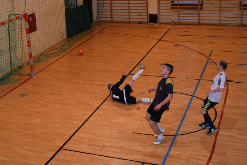 Fire Chełmno po raz 3 z rzędu Mistrzem V edycji Chełmińskiej Ligi Piłki Nożnej halowej ,,Grawitacja Liga' 2016/2017