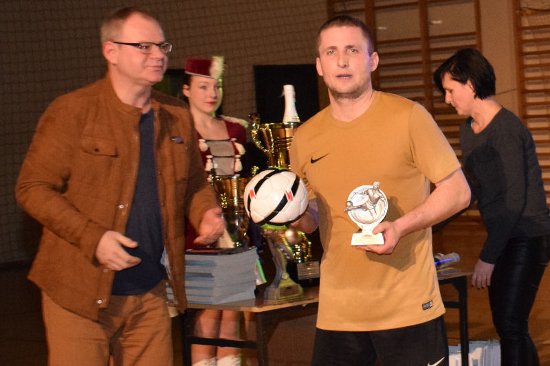 Fire Chełmno po raz 3 z rzędu Mistrzem V edycji Chełmińskiej Ligi Piłki Nożnej halowej ,,Grawitacja Liga' 2016/2017