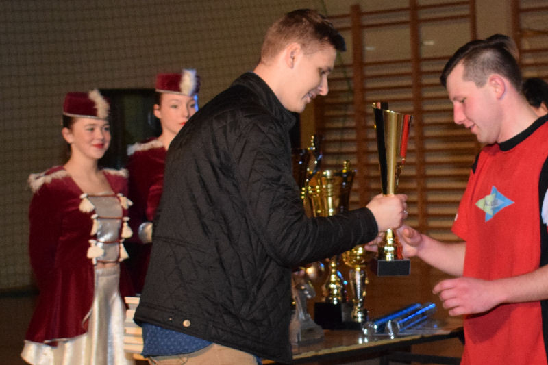 Fire Chełmno po raz 3 z rzędu Mistrzem V edycji Chełmińskiej Ligi Piłki Nożnej halowej ,,Grawitacja Liga' 2016/2017