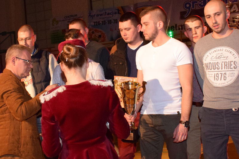 Fire Chełmno po raz 3 z rzędu Mistrzem V edycji Chełmińskiej Ligi Piłki Nożnej halowej ,,Grawitacja Liga' 2016/2017