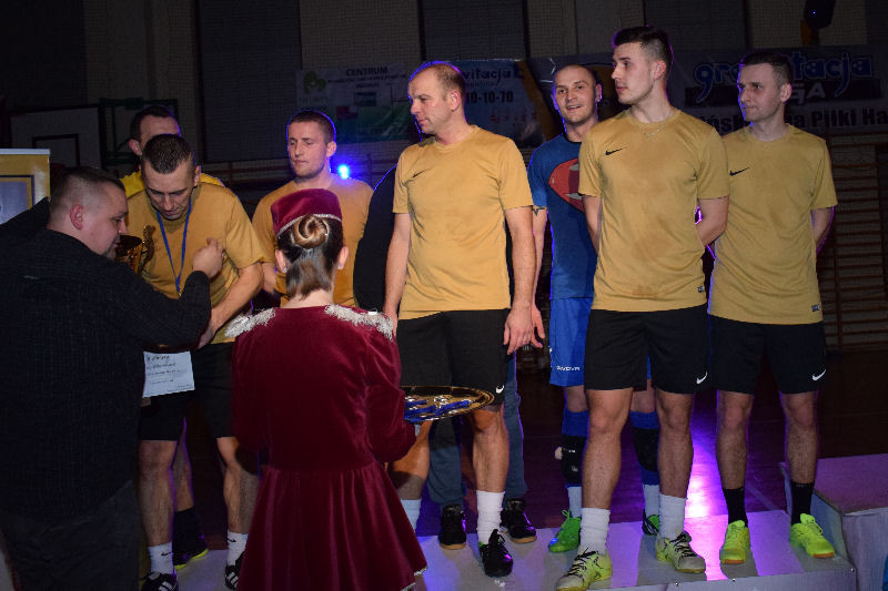 Fire Chełmno po raz 3 z rzędu Mistrzem V edycji Chełmińskiej Ligi Piłki Nożnej halowej ,,Grawitacja Liga' 2016/2017