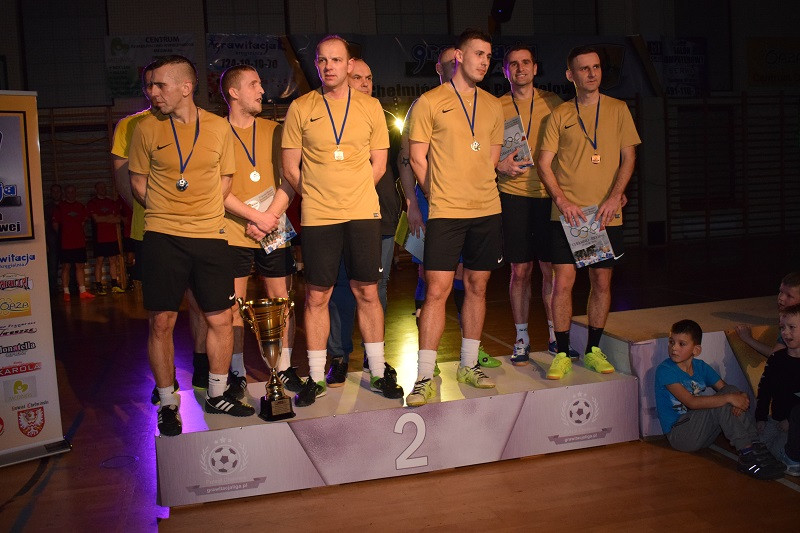 Fire Chełmno po raz 3 z rzędu Mistrzem V edycji Chełmińskiej Ligi Piłki Nożnej halowej ,,Grawitacja Liga' 2016/2017