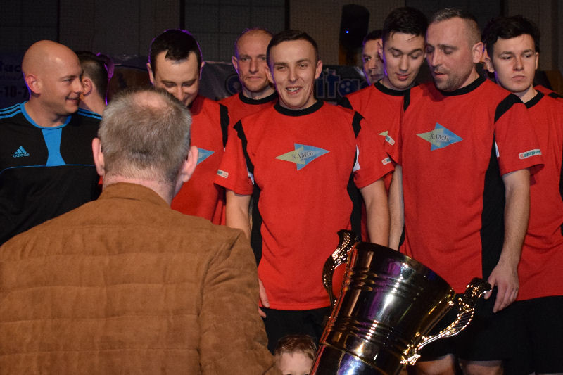 Fire Chełmno po raz 3 z rzędu Mistrzem V edycji Chełmińskiej Ligi Piłki Nożnej halowej ,,Grawitacja Liga' 2016/2017