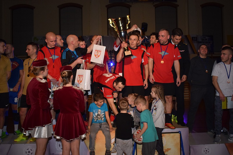 Fire Chełmno po raz 3 z rzędu Mistrzem V edycji Chełmińskiej Ligi Piłki Nożnej halowej ,,Grawitacja Liga' 2016/2017