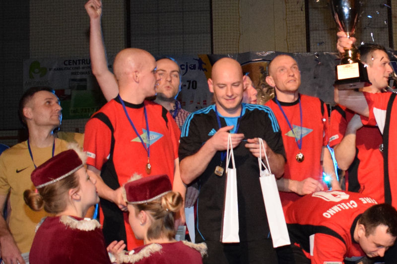 Fire Chełmno po raz 3 z rzędu Mistrzem V edycji Chełmińskiej Ligi Piłki Nożnej halowej ,,Grawitacja Liga' 2016/2017