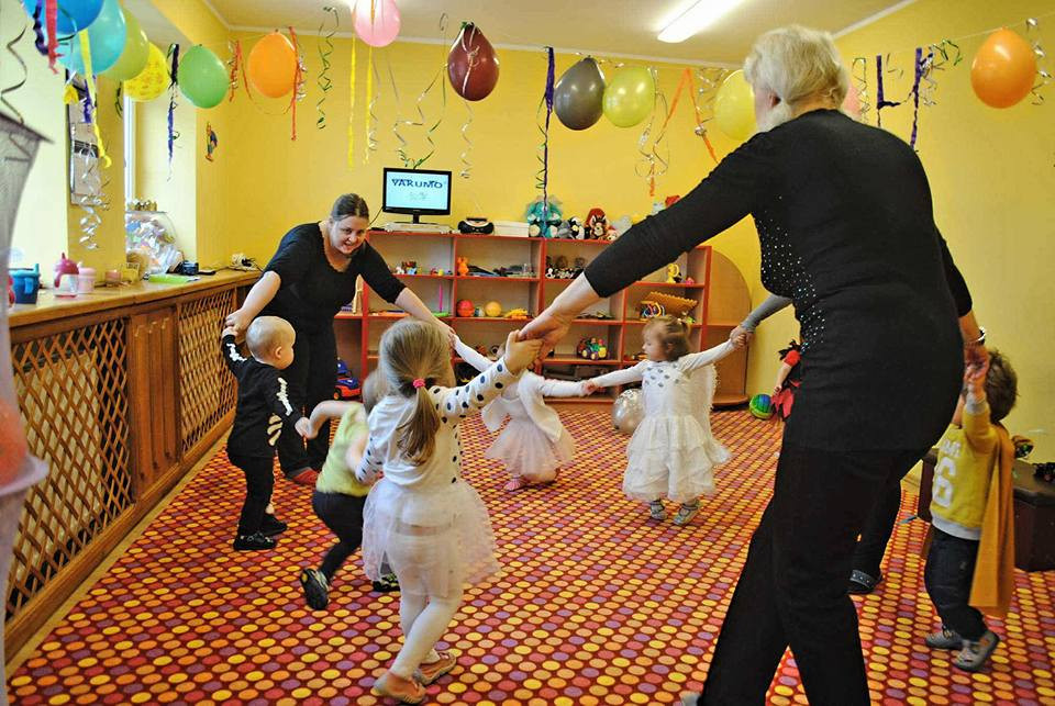 Bal karnawałowy w Niepublicznym Żłobku 