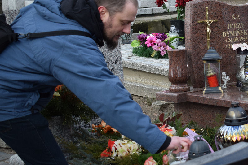 Hołd pamięci dla pochowanego w Chełmnie żołnierza wyklętego - Alfonsa Jana Jarockiego