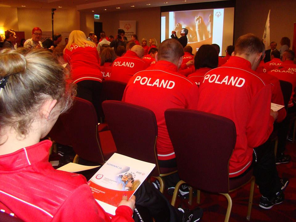 Wręczenie nominacji dla Magdaleny Podlasińskiej, która weźmie udział w Światowych Zimowych Igrzyskach Olimpiad Specjalnych w Austrii