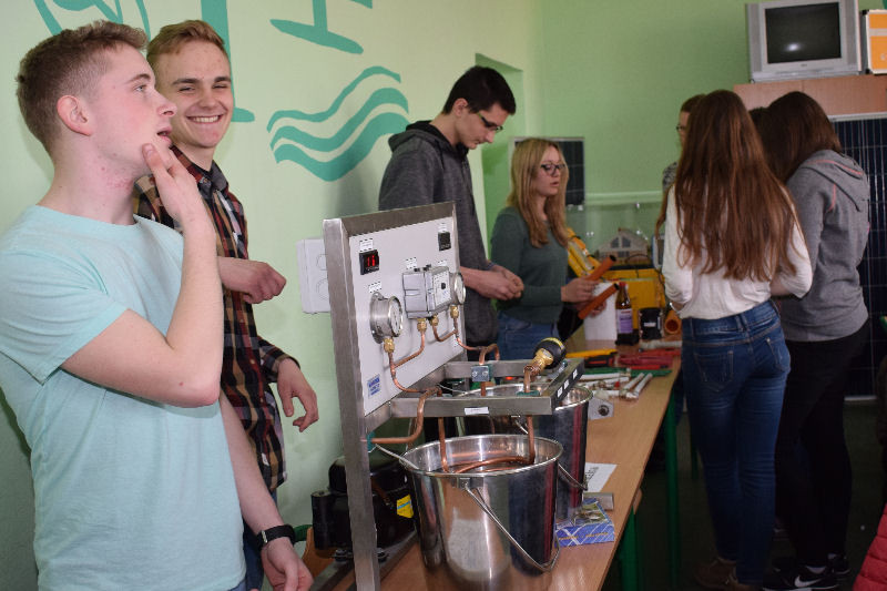 Spotkanie z ciekawymi zawodami - warsztaty w Zespole Szkół Centrum Kształcenia Praktycznego w Grubnie