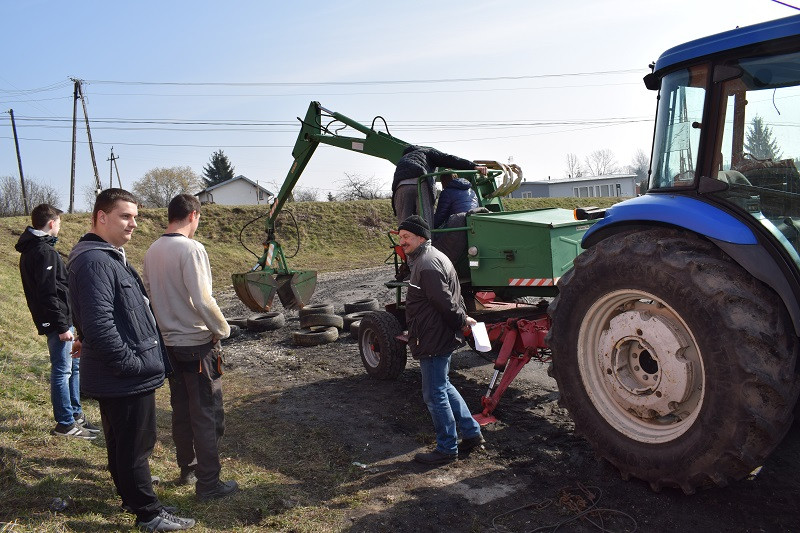 Spotkanie z ciekawymi zawodami - warsztaty w Zespole Szkół Centrum Kształcenia Praktycznego w Grubnie