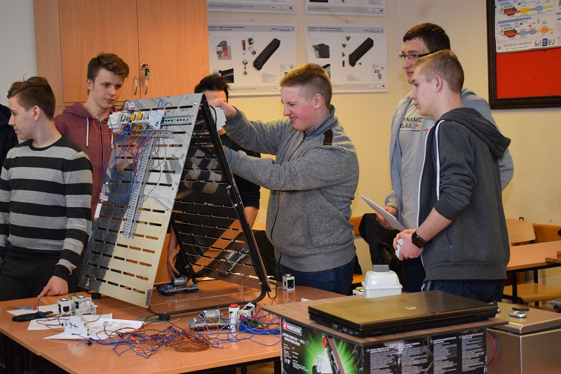 Spotkanie z ciekawymi zawodami - warsztaty w Zespole Szkół Centrum Kształcenia Praktycznego w Grubnie