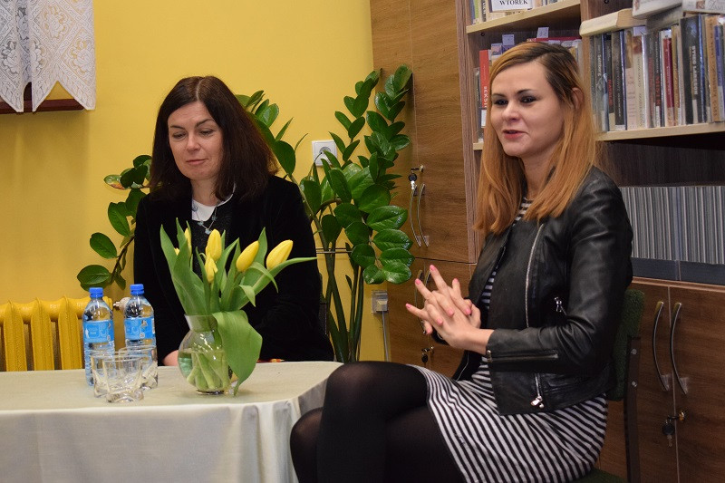 O blaskach i cieniach emigracji - spotkanie autorskie z Ewą Winnicką