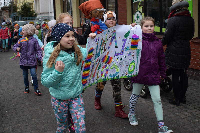 Happening z okazji Światowego Dnia Zespołu Downa i powitania WIOSNY