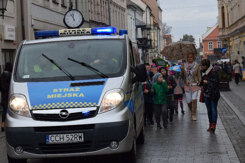 Happening z okazji Światowego Dnia Zespołu Downa i powitania WIOSNY