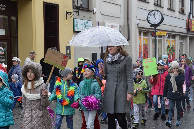 Happening z okazji Światowego Dnia Zespołu Downa i powitania WIOSNY