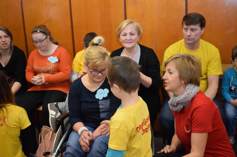 Pełne atrakcji spotkanie z rehabilitantami w Specjalnym Ośrodku Szkolno-Wychowawczym