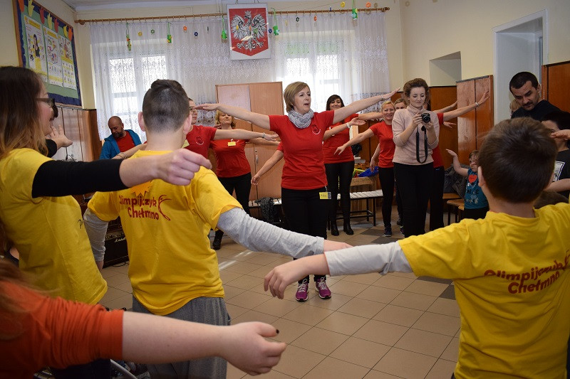 Pełne atrakcji spotkanie z rehabilitantami w Specjalnym Ośrodku Szkolno-Wychowawczym