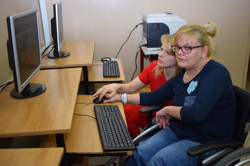 Pełne atrakcji spotkanie z rehabilitantami w Specjalnym Ośrodku Szkolno-Wychowawczym