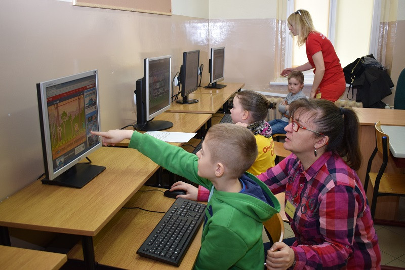 Pełne atrakcji spotkanie z rehabilitantami w Specjalnym Ośrodku Szkolno-Wychowawczym