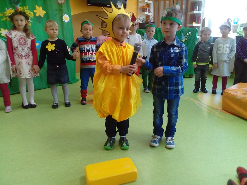 Wiosenne przedstawienie w Niepublicznym Przedszkolu 