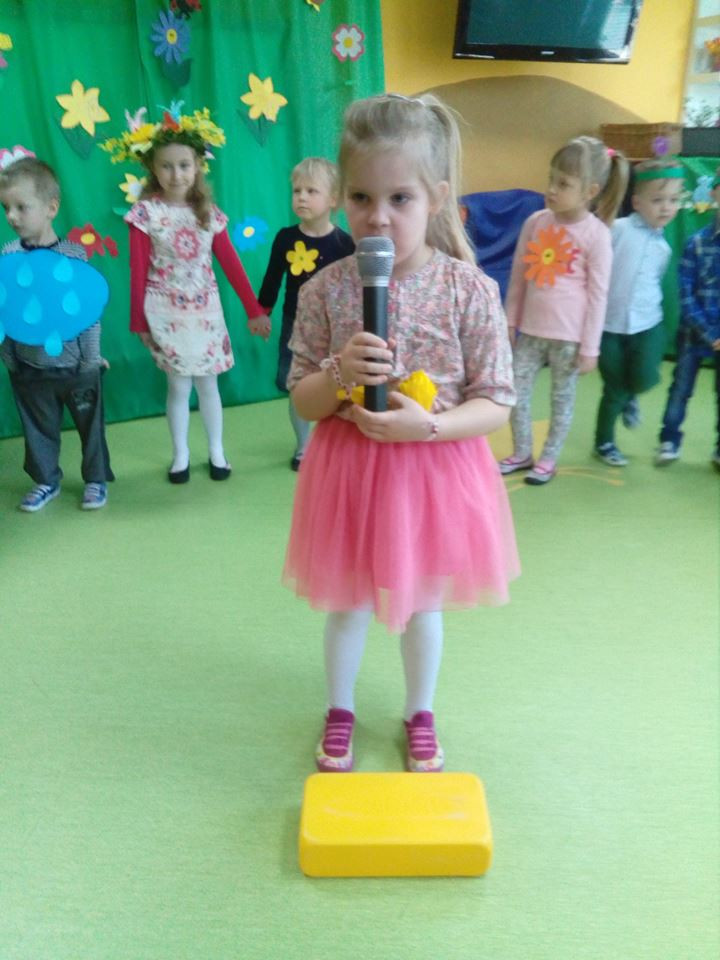 Wiosenne przedstawienie w Niepublicznym Przedszkolu 