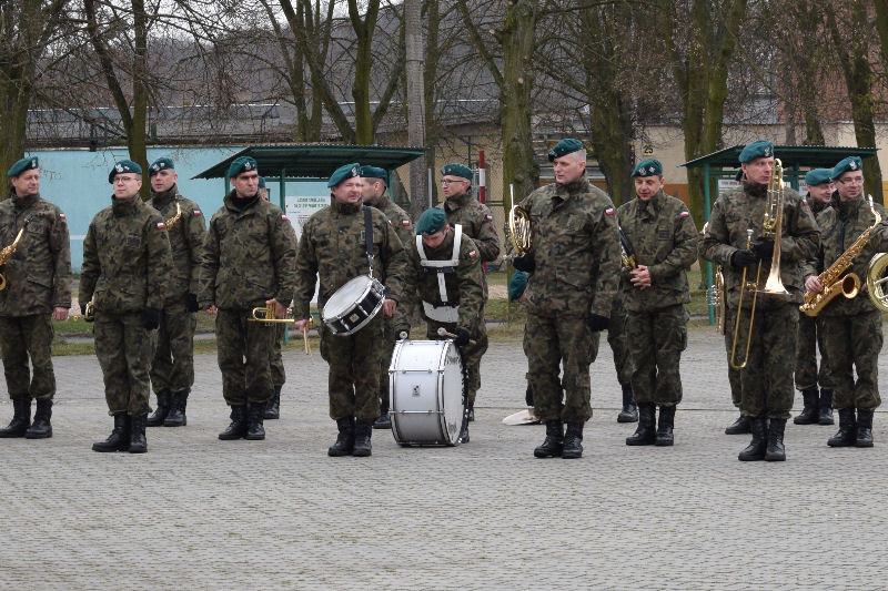 Uroczysty apel z okazji przekazania i przyjęcia obowiązków dowódcy 3. Batalionu Drogowo-Mostowego