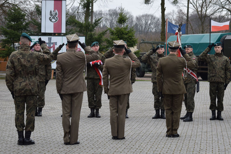 Uroczysty apel z okazji przekazania i przyjęcia obowiązków dowódcy 3. Batalionu Drogowo-Mostowego