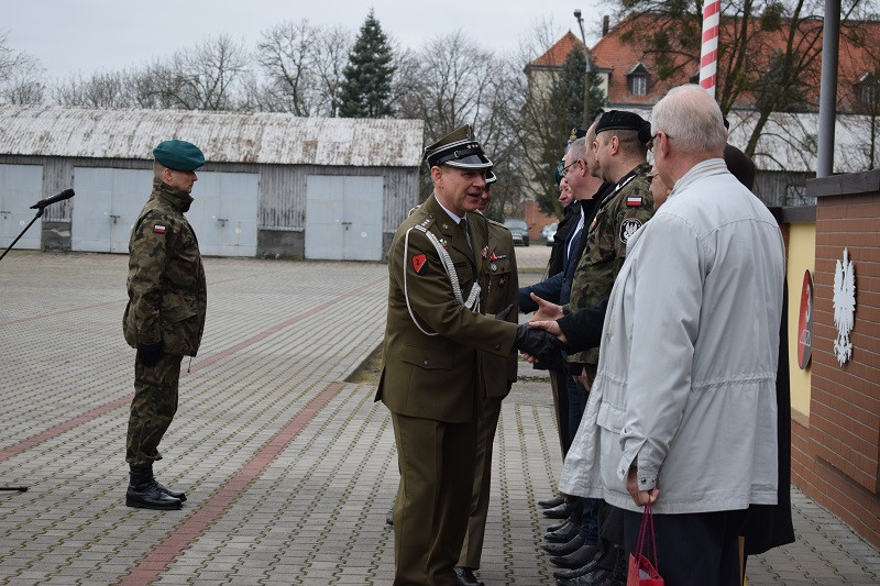 Uroczysty apel z okazji przekazania i przyjęcia obowiązków dowódcy 3. Batalionu Drogowo-Mostowego