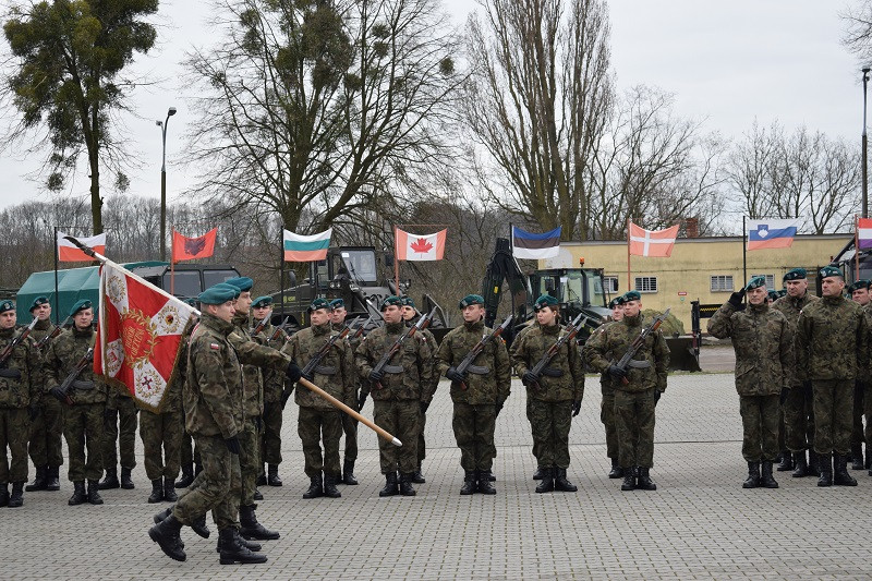Uroczysty apel z okazji przekazania i przyjęcia obowiązków dowódcy 3. Batalionu Drogowo-Mostowego