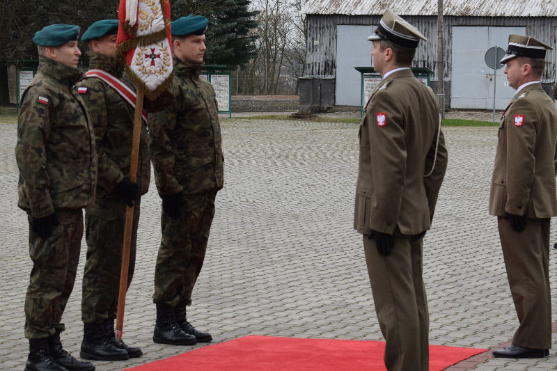 Uroczysty apel z okazji przekazania i przyjęcia obowiązków dowódcy 3. Batalionu Drogowo-Mostowego