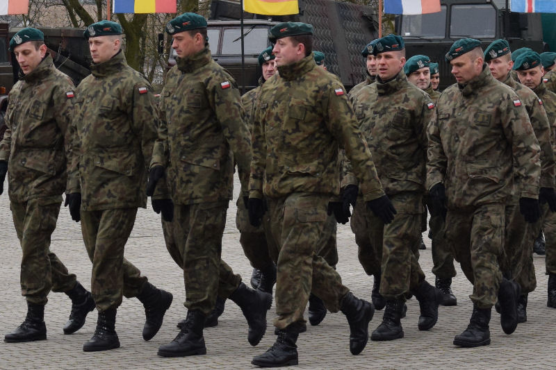 Uroczysty apel z okazji przekazania i przyjęcia obowiązków dowódcy 3. Batalionu Drogowo-Mostowego