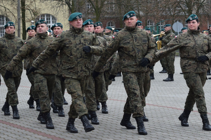 Uroczysty apel z okazji przekazania i przyjęcia obowiązków dowódcy 3. Batalionu Drogowo-Mostowego