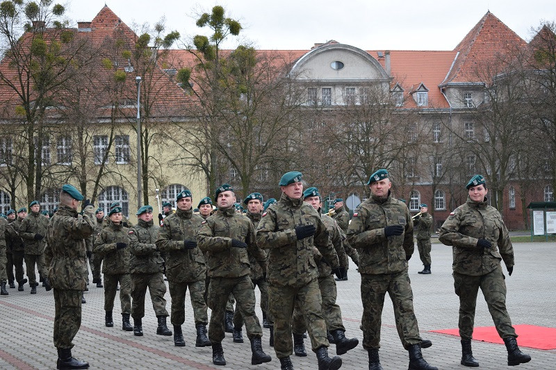 Uroczysty apel z okazji przekazania i przyjęcia obowiązków dowódcy 3. Batalionu Drogowo-Mostowego