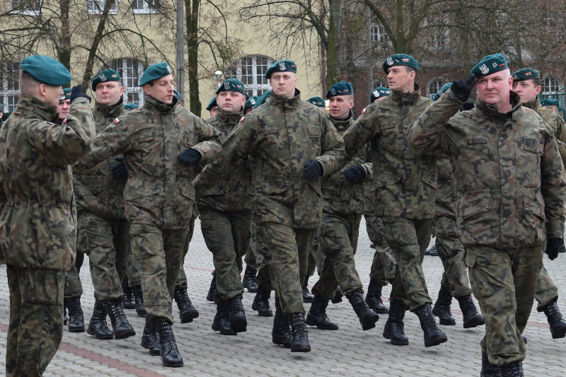 Uroczysty apel z okazji przekazania i przyjęcia obowiązków dowódcy 3. Batalionu Drogowo-Mostowego