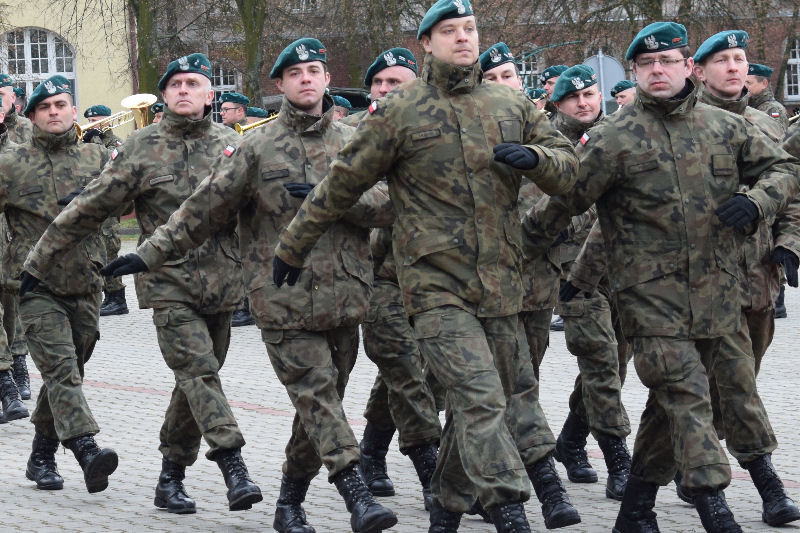 Uroczysty apel z okazji przekazania i przyjęcia obowiązków dowódcy 3. Batalionu Drogowo-Mostowego