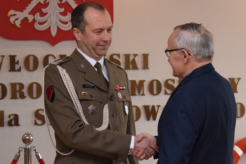 Uroczysty apel z okazji przekazania i przyjęcia obowiązków dowódcy 3. Batalionu Drogowo-Mostowego