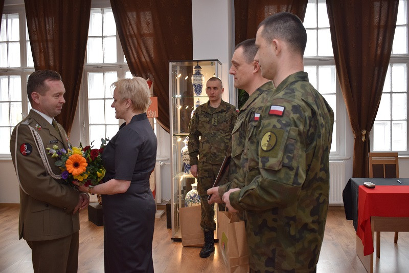 Uroczysty apel z okazji przekazania i przyjęcia obowiązków dowódcy 3. Batalionu Drogowo-Mostowego