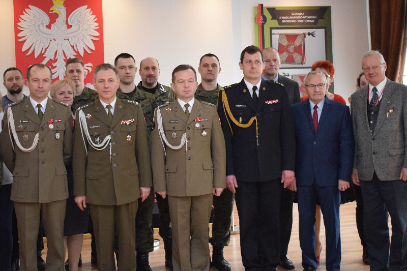 Uroczysty apel z okazji przekazania i przyjęcia obowiązków dowódcy 3. Batalionu Drogowo-Mostowego