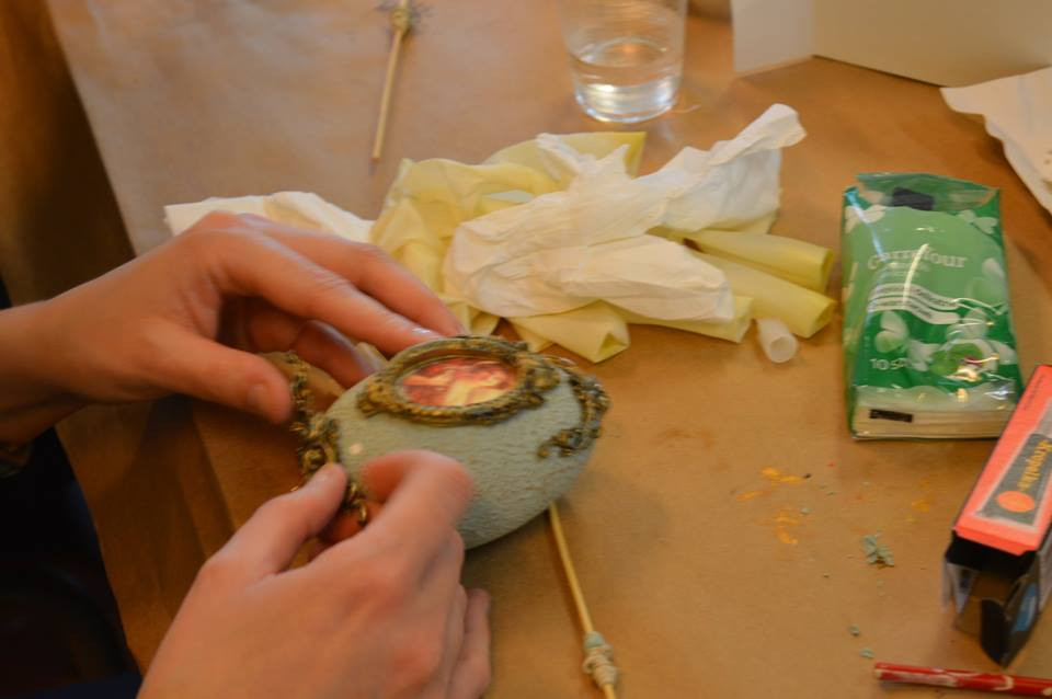 Warsztaty decoupage w Chełmińskim Domu Kultury