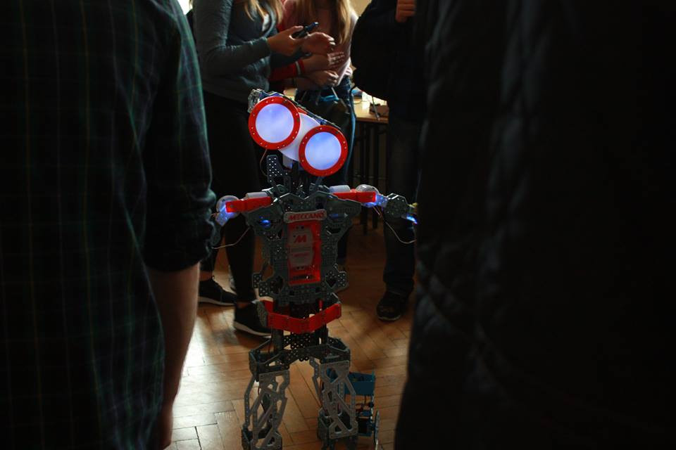 ZS nr 2 z wizytą w Instytucie Fizyki UMK w Toruniu