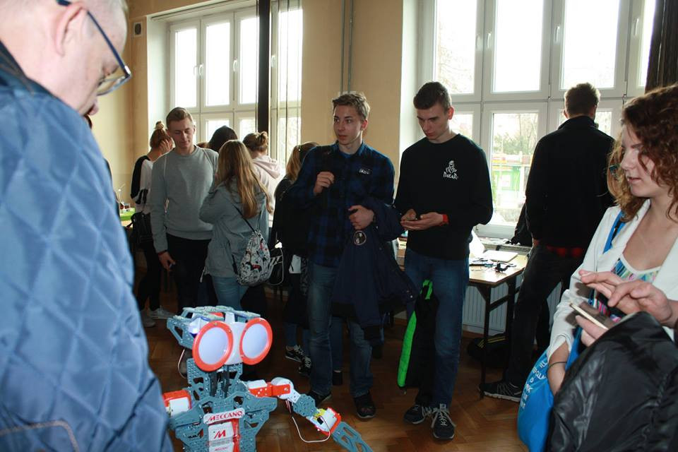 ZS nr 2 z wizytą w Instytucie Fizyki UMK w Toruniu