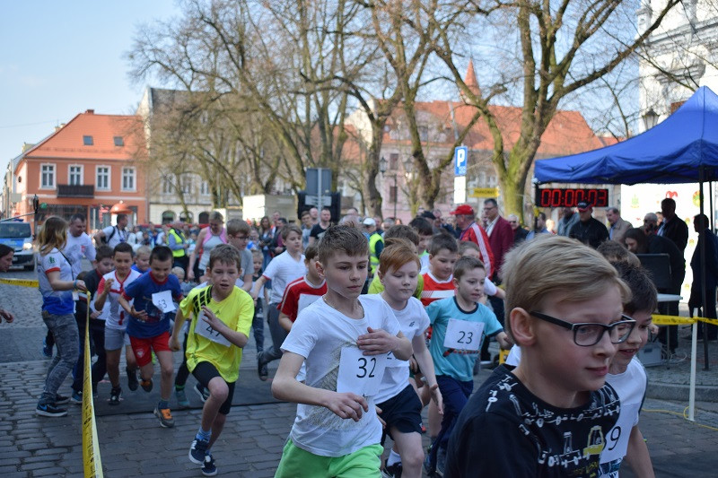 II Bieg Zakochanych dla Par w ramach 46 Ogólnopolskich Biegów Ulicznych 