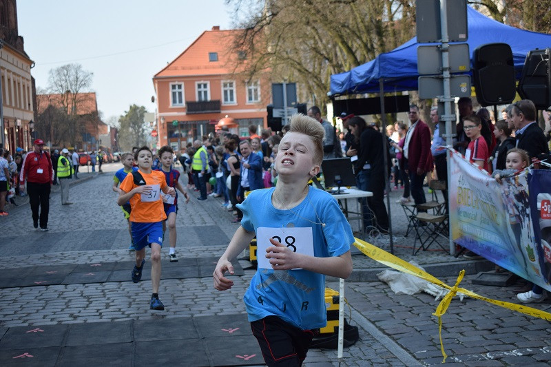 II Bieg Zakochanych dla Par w ramach 46 Ogólnopolskich Biegów Ulicznych 
