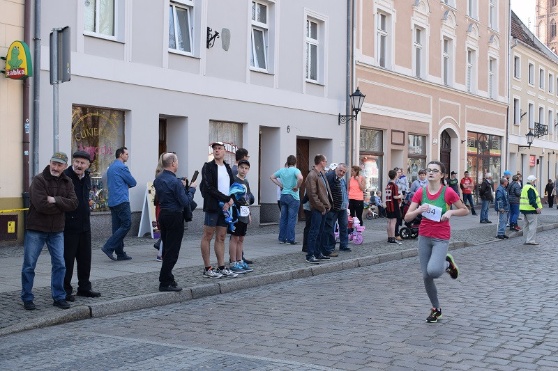 II Bieg Zakochanych dla Par w ramach 46 Ogólnopolskich Biegów Ulicznych 