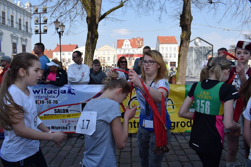 II Bieg Zakochanych dla Par w ramach 46 Ogólnopolskich Biegów Ulicznych 