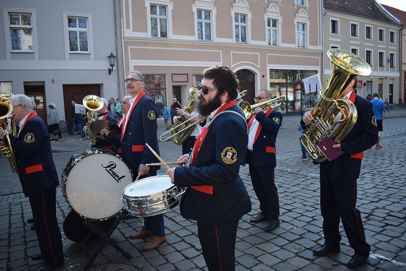 II Bieg Zakochanych dla Par w ramach 46 Ogólnopolskich Biegów Ulicznych 